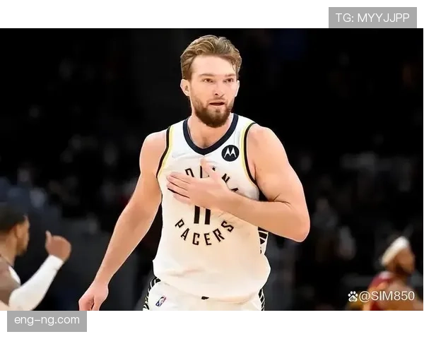 萨博尼斯挡拆为后卫制造错位，较上季篮板助攻更均衡